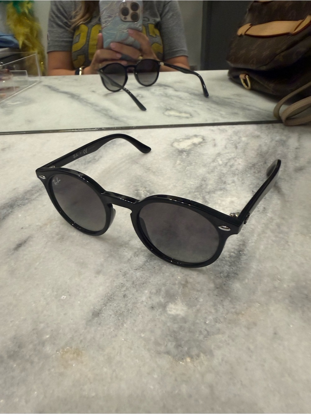 Ray-Ban Black Round Frame Sunglasses